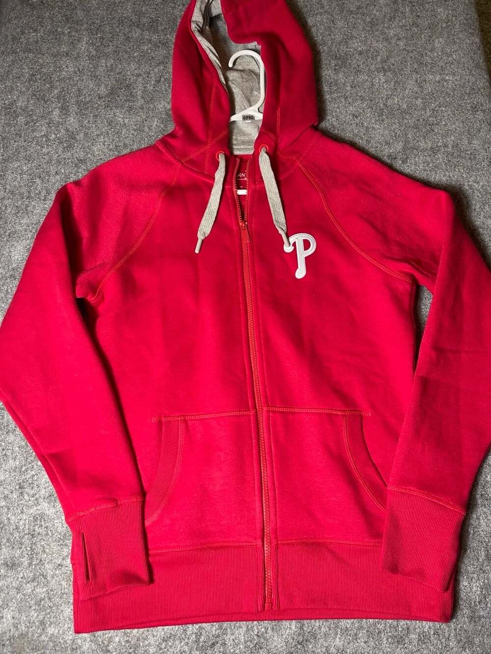 Philadelphia Phillies Antigua Women's Victory Full-Zip Hoodie